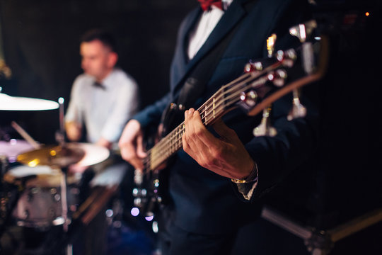 Alex Tan | Wedding & Corporate Drummer